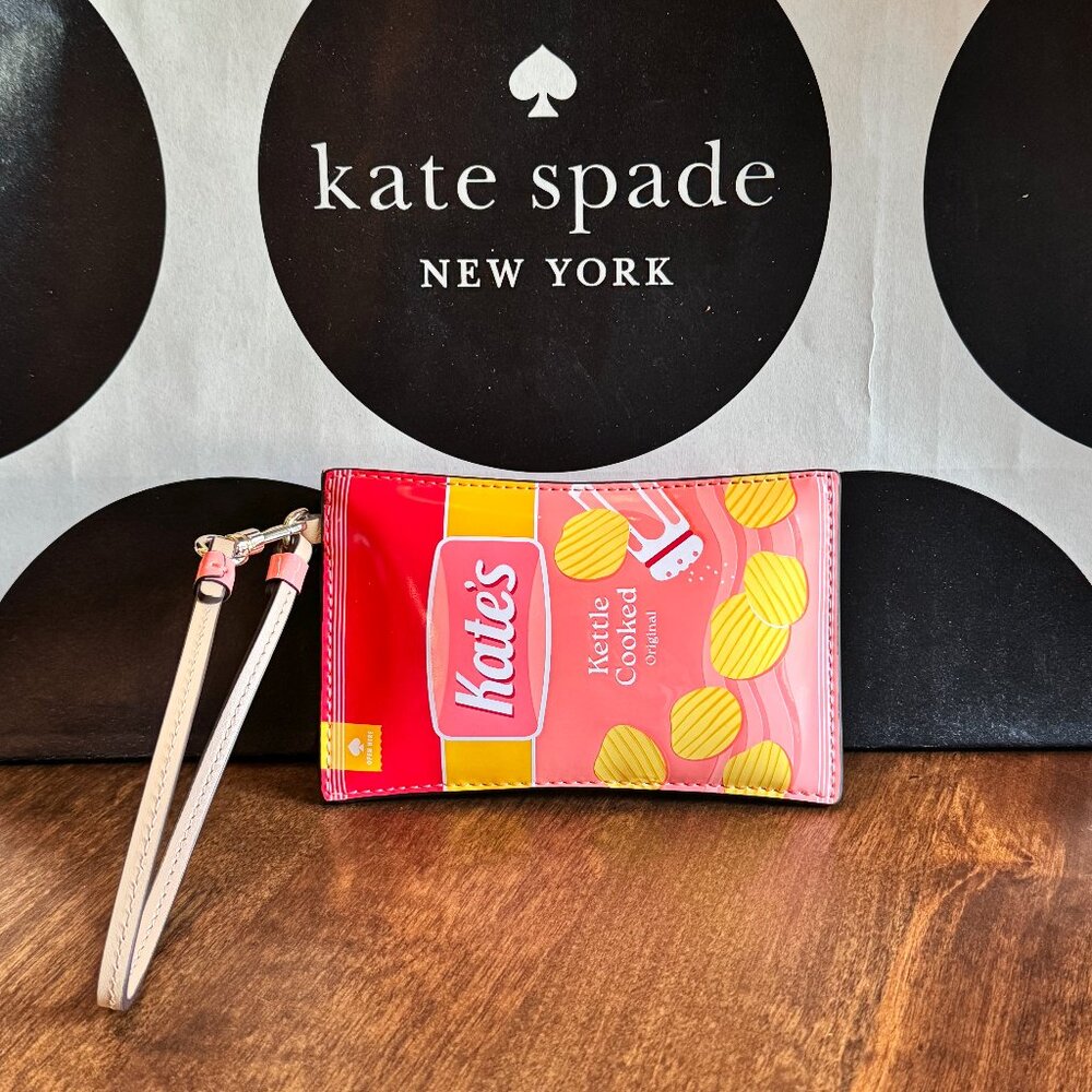 NEW Kate Spade Snack Time Patent Card Case Wristlet Clutch Potato Chips Limited